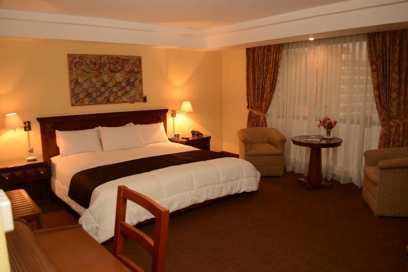 Hotel Maria Angola ลิมา ภายนอก รูปภาพ